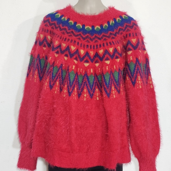 Time and Tru Red Sweater with Multicolor Geometric Pattern - Picture 2 of 10
